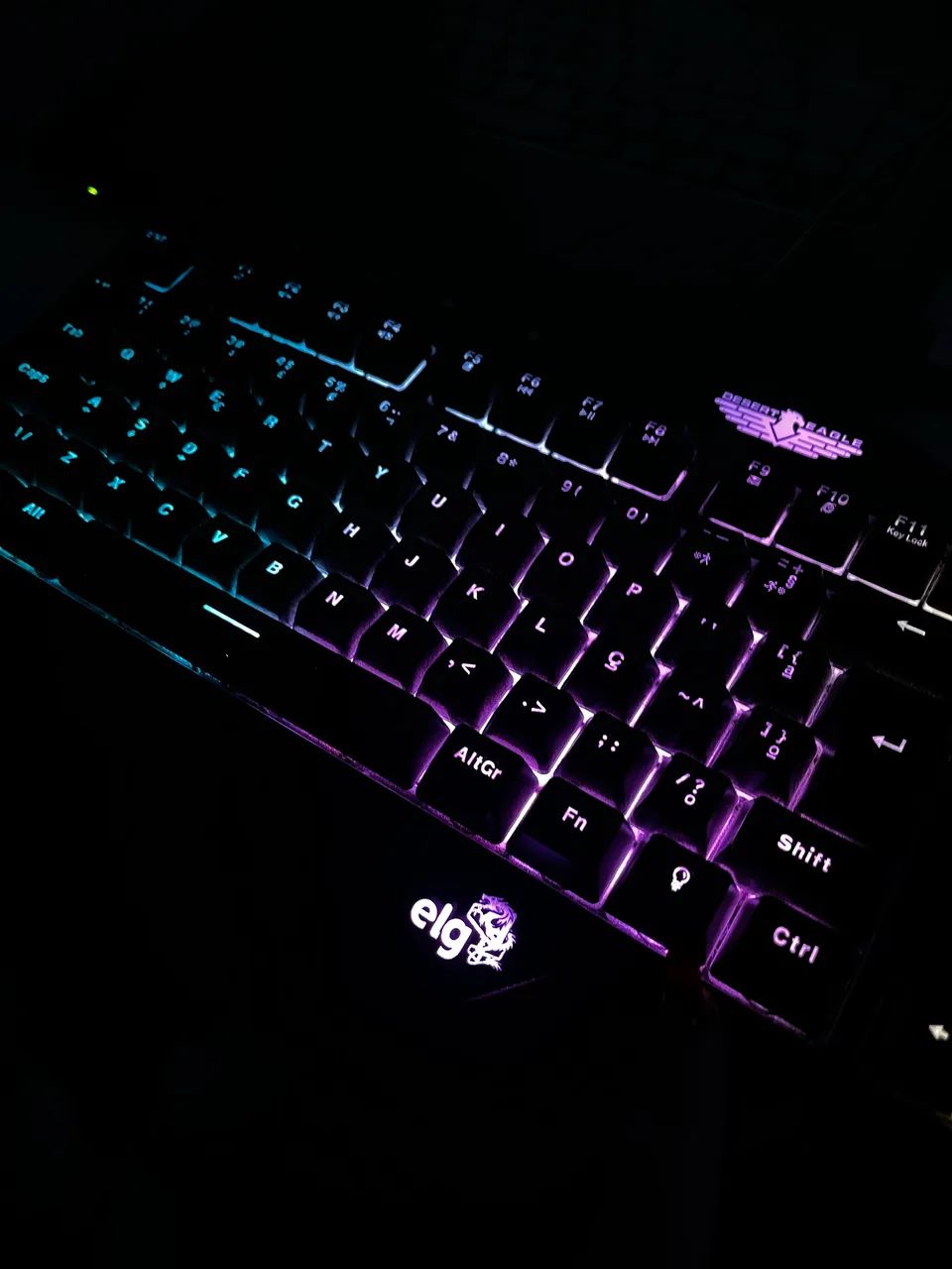 TECLADO EM PERFEITO ESTADO - Foto 5