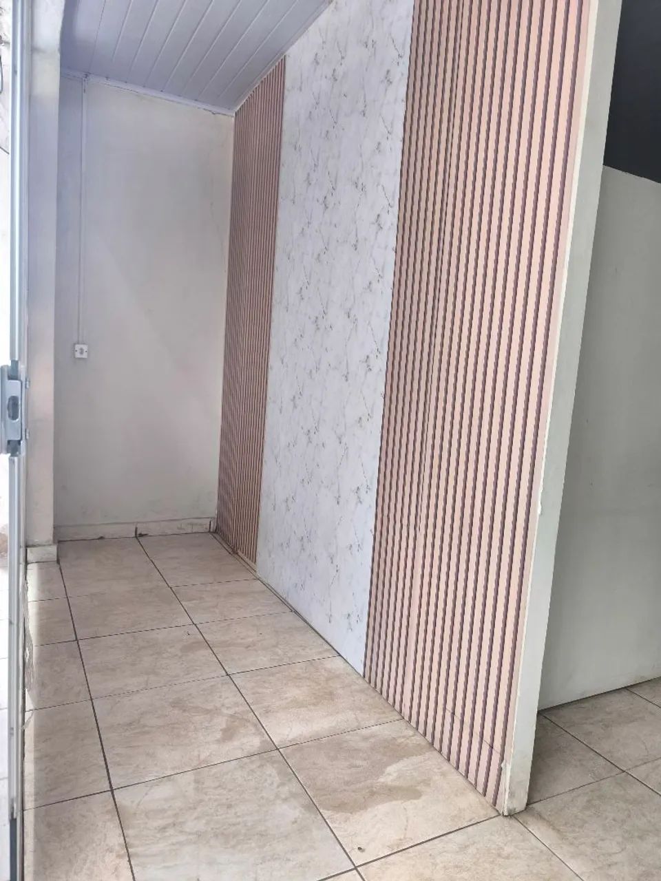 ALUGO SALA COMERCIAL na AV.T09  - Foto 5