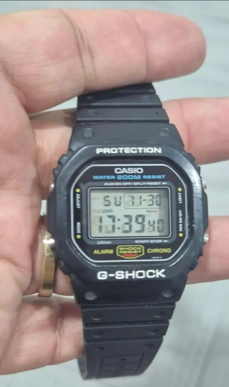 Relógio CASIO  GSHOCK  DW-5600   -   FUNDO ROSCA