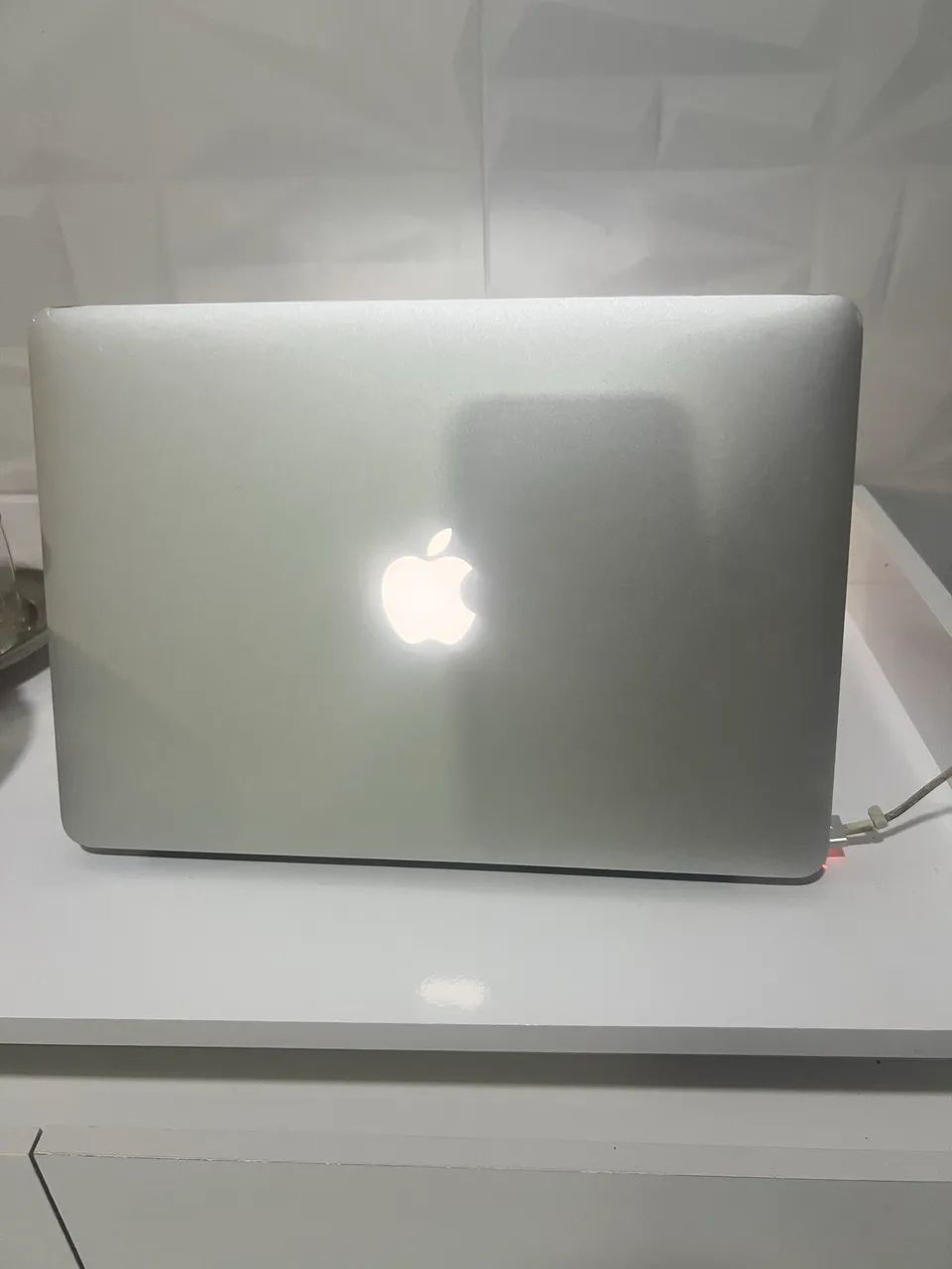 MacBook Air 13 - 2017 | i5 | 8GB RAM | SSD 128GB | Conservado - Foto 2
