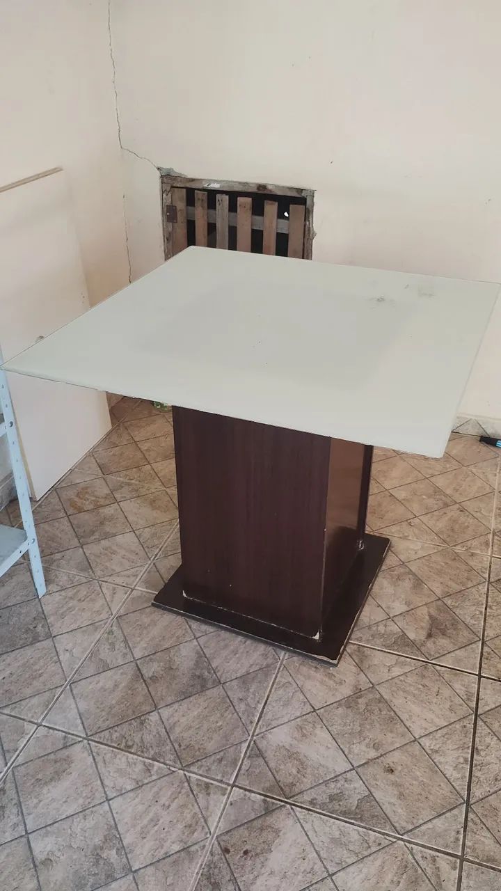 Mesa de vidro 