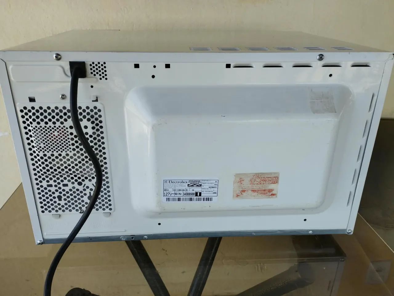 Microondas Electrolux de 31 litros  - Foto 4