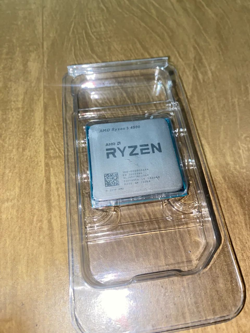 Processador AMD Ryzen 5 4500 - 6 núcleos / 12 threads