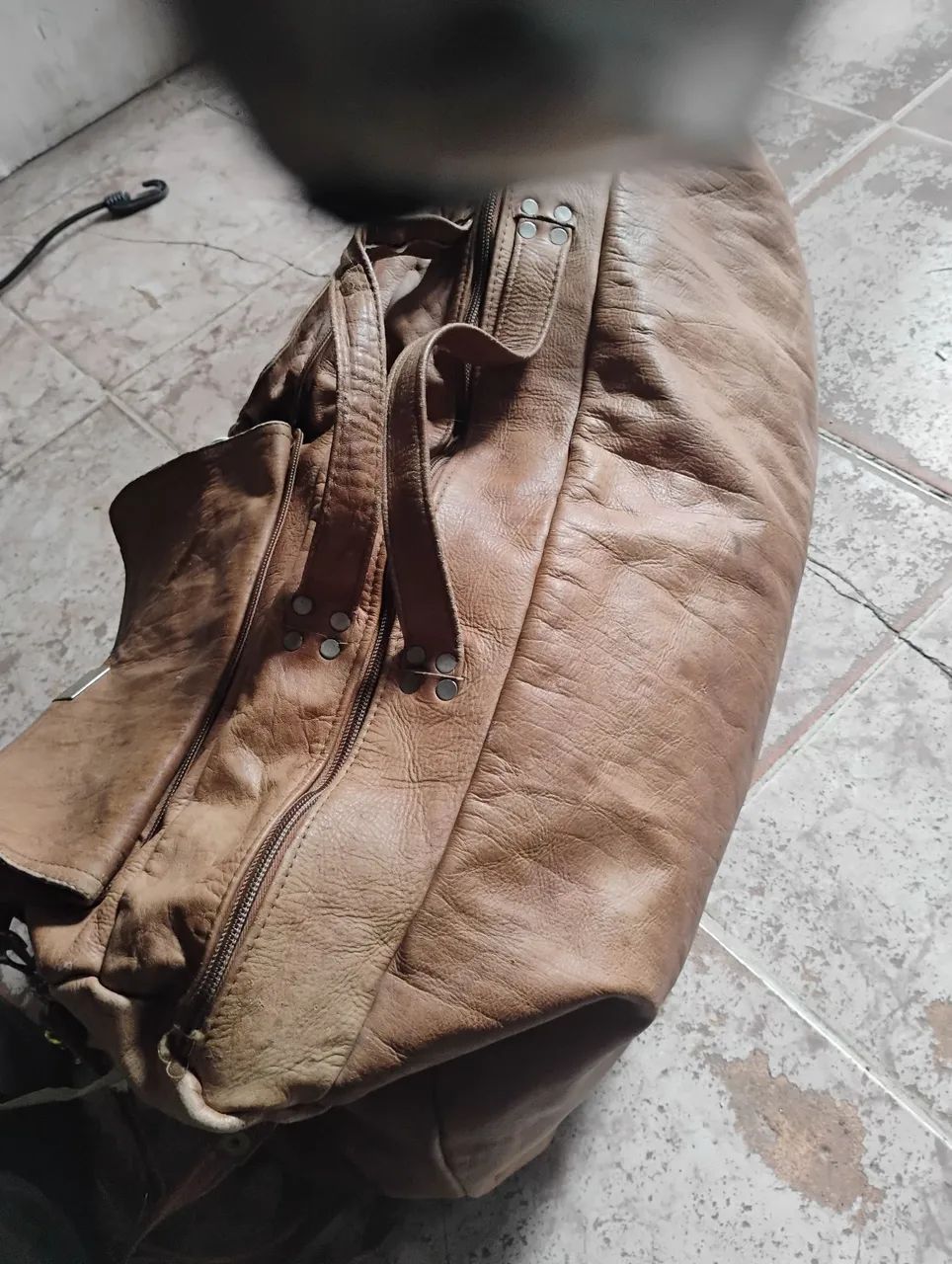 Vendo bolsa de couro legítima  - Foto 2