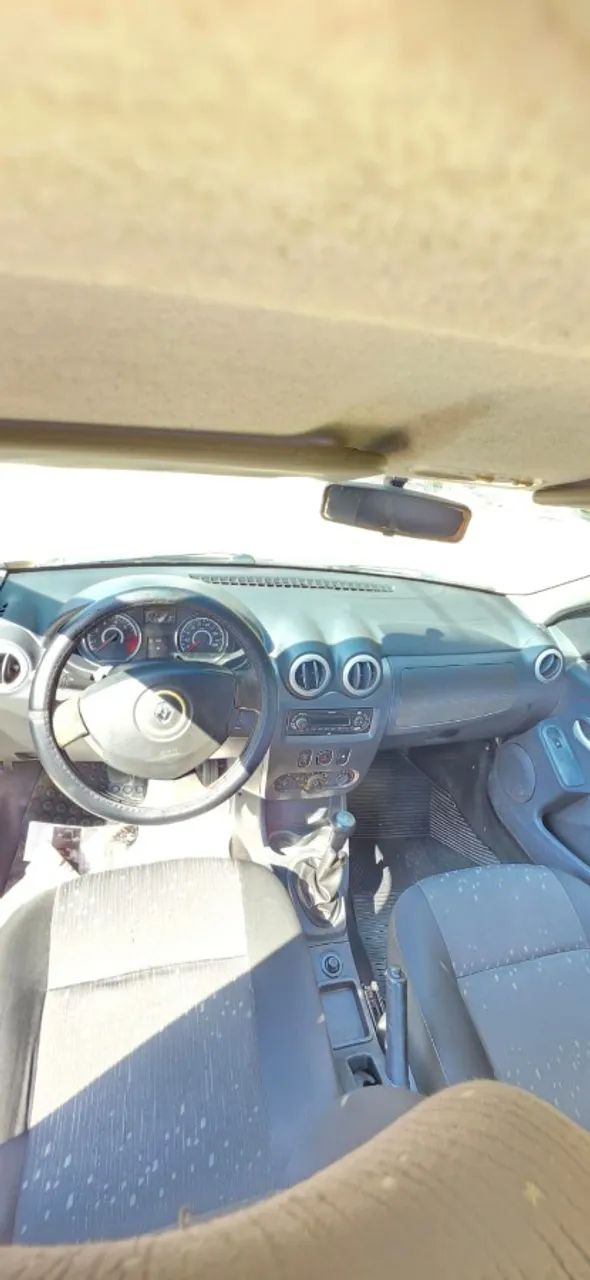 Renault Logan Expression Hi-flex 1.6 8V 4P 2011 - Foto 4