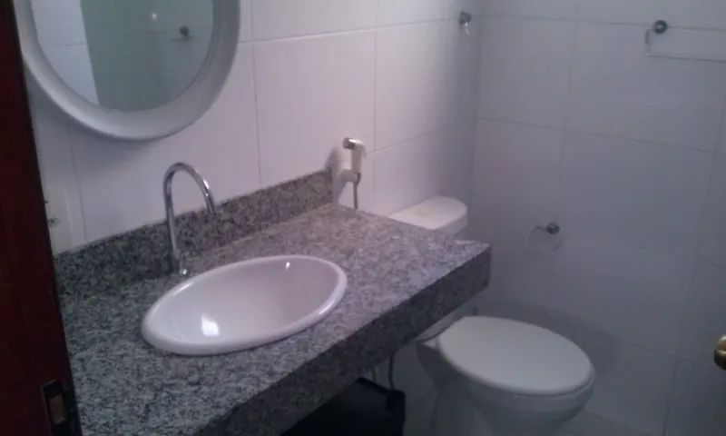 Quarto Mobiliado com vaga de automóvel - Barra da Tijuca  - Foto 2