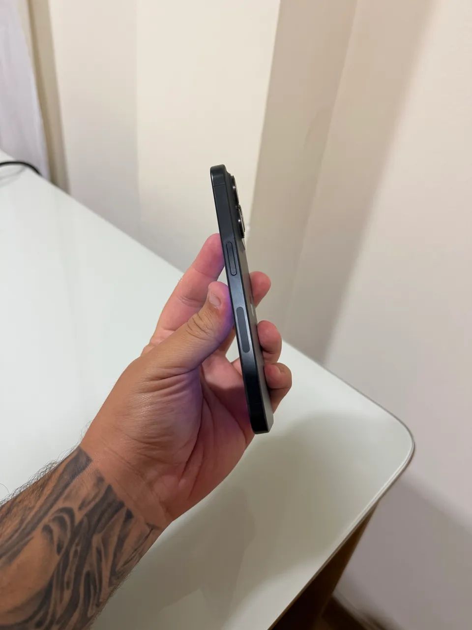 iPhone 15 Pro 128 - Foto 2