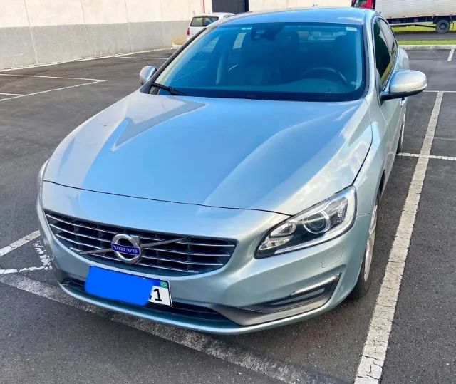 Volvo S60 S60 T-5 KINETIC 2.0 245cv 4p 2016