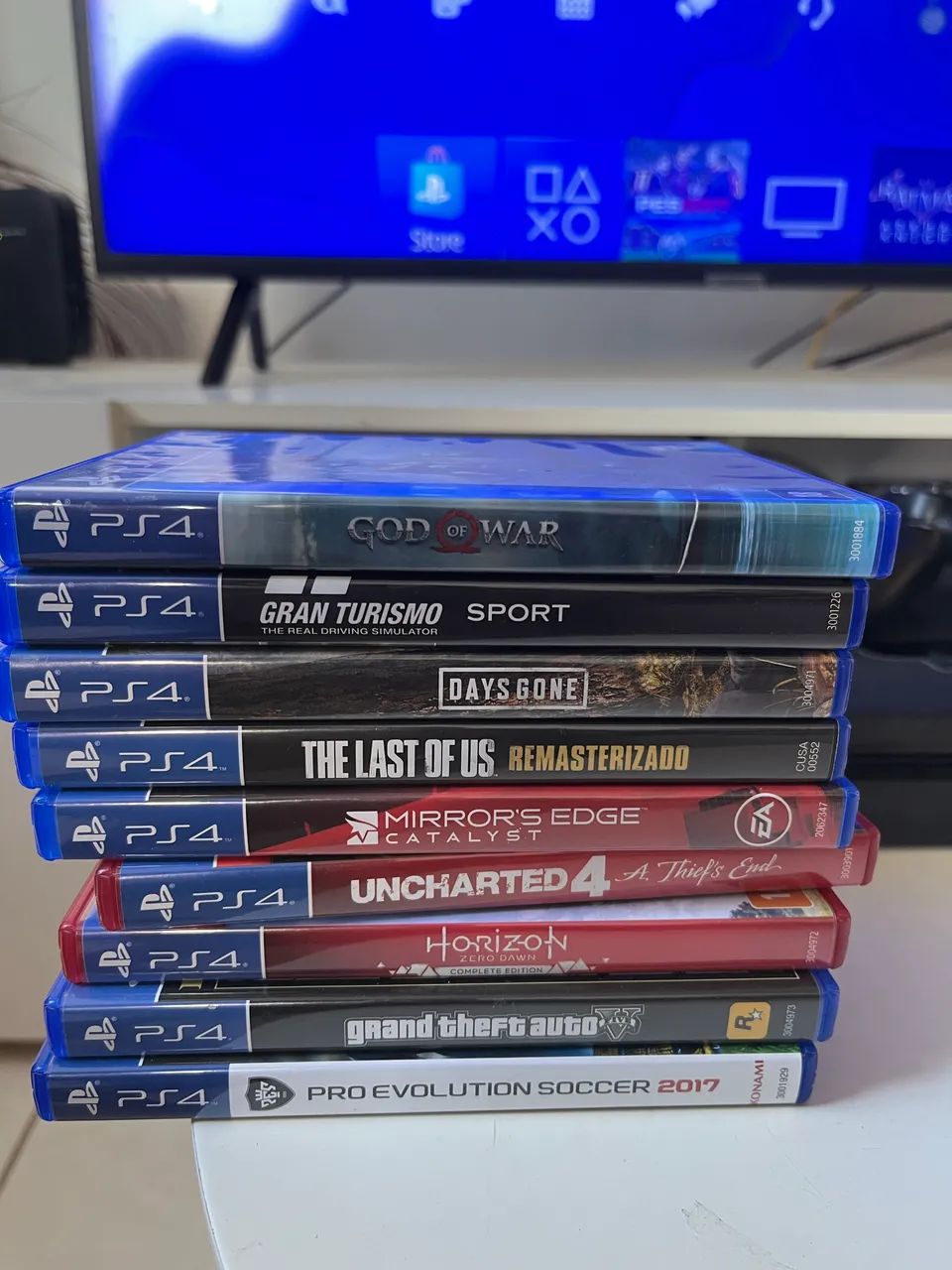 PlayStation 4 slim (Oferta imperdível) - Foto 3
