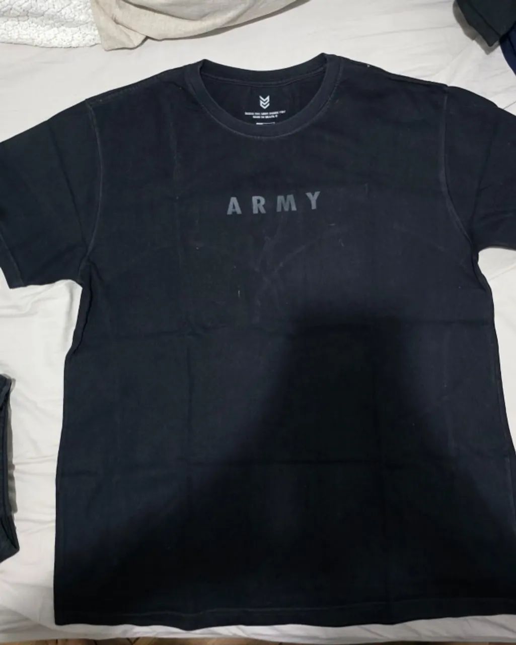 Camiseta preta army