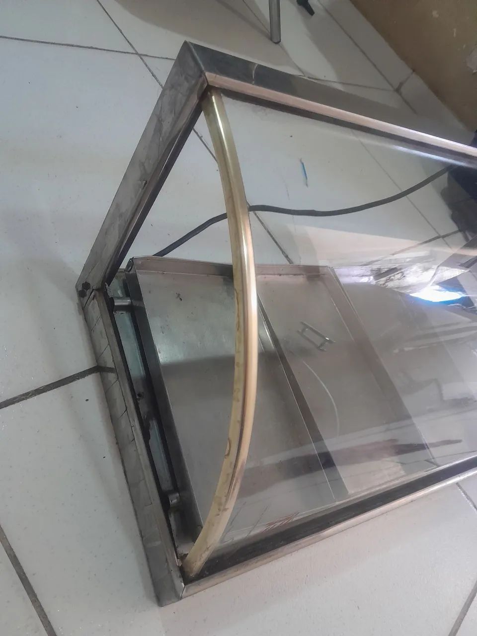 VENDO UMA ESTUFA  - Foto 2