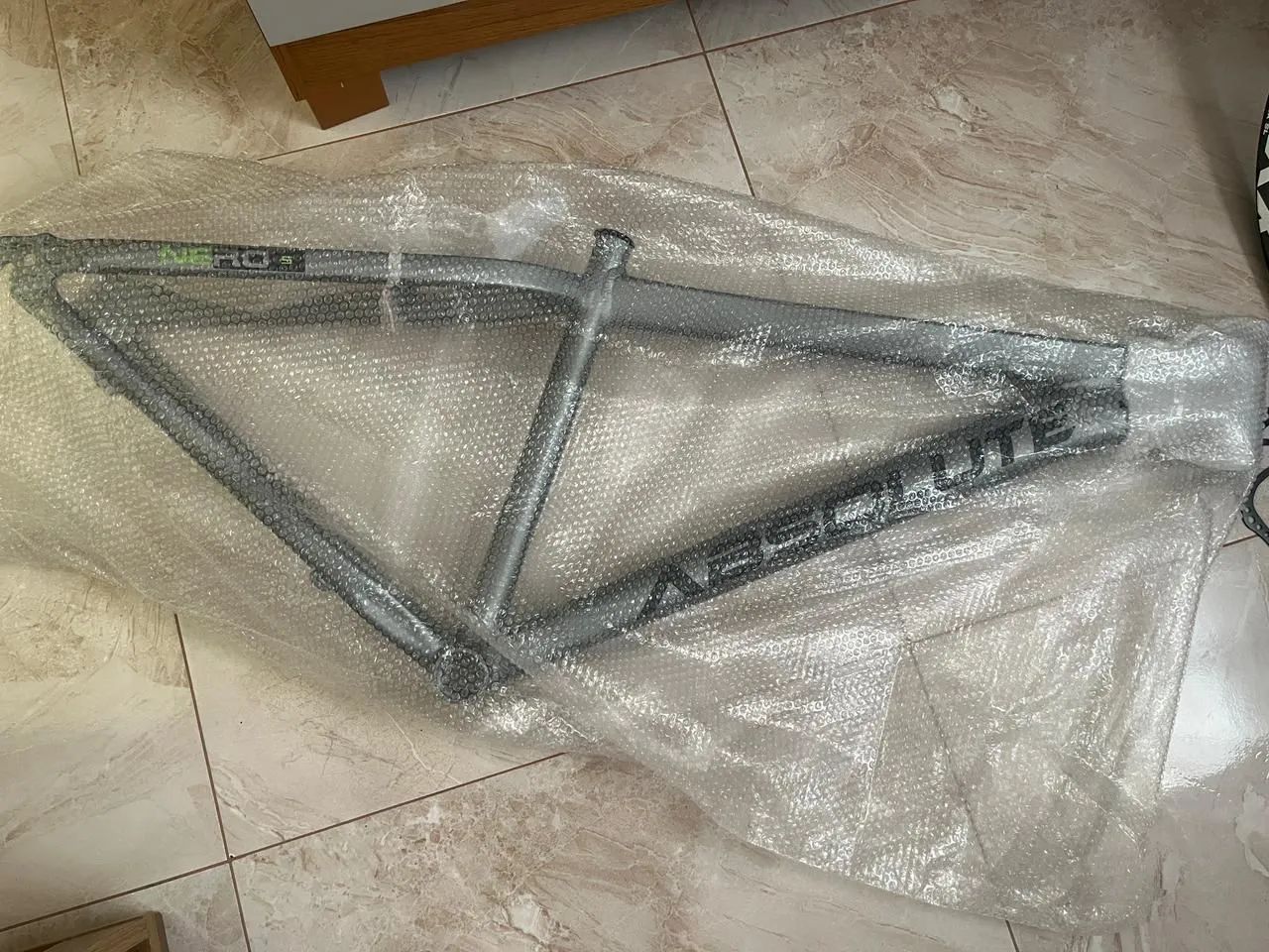 Bicicleta aro 26 Nero 5 absolute grau - Foto 2