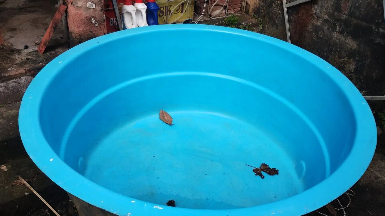 Vendo essa piscina  - Foto 4