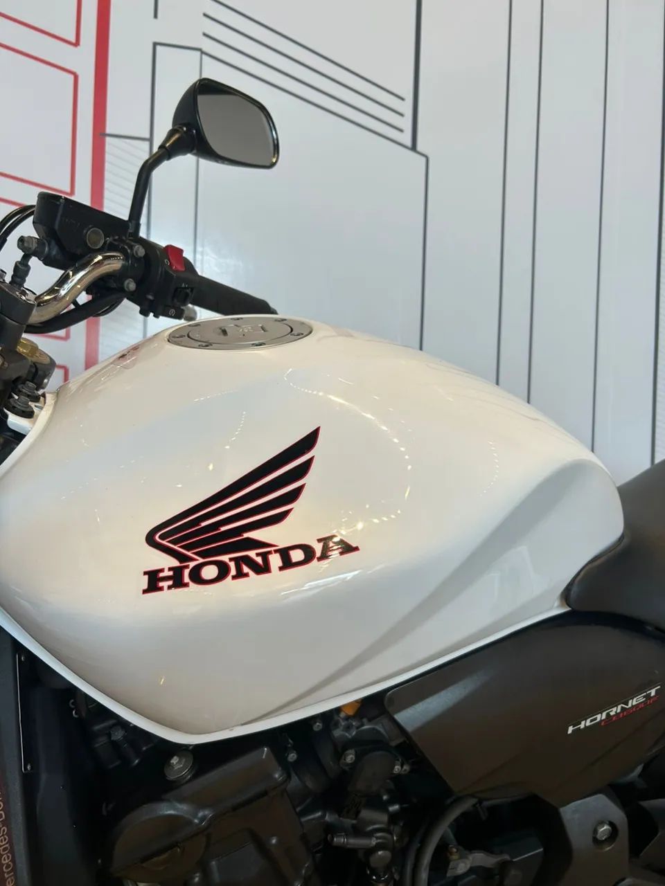 CB 600F - Foto 4