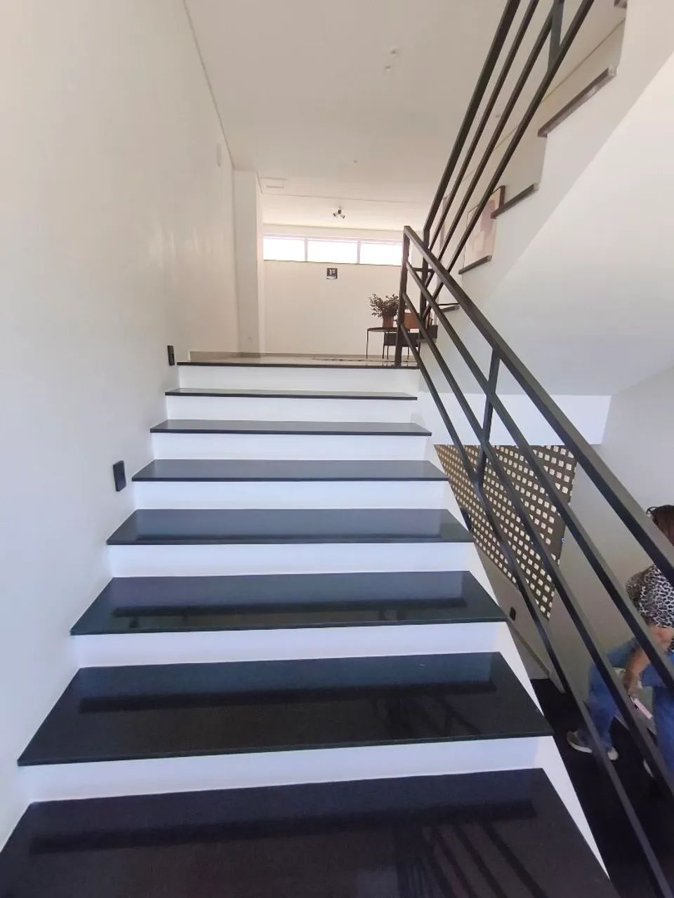 ALUGO APARTAMENTO STUDIO NO QUINTAS DO CALHAU - Foto 2