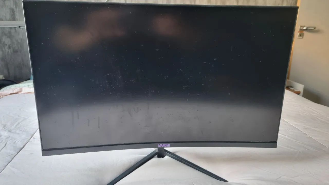 ? Monitor Mancer Valak 24" Curvo ? COM DEFEITO - Foto 4