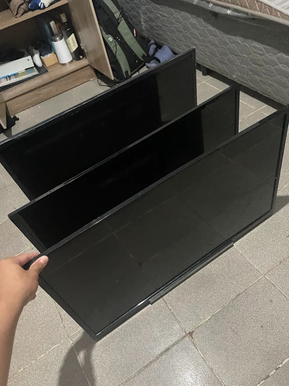 3 TVS COM DEFEITO - VENDA PARA CONSERTO/RETIRADA