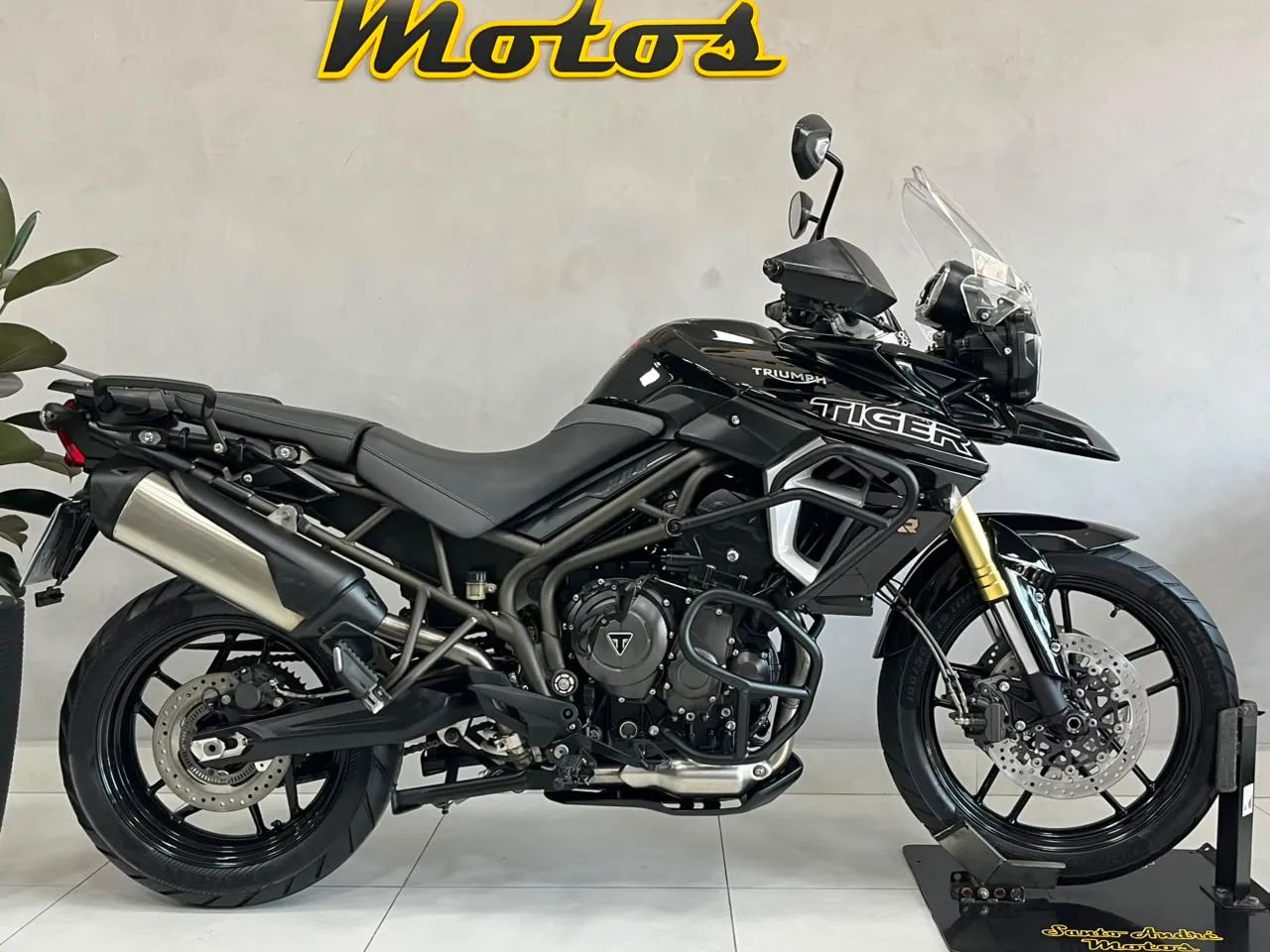 Triumph TIGER 800 XR - Foto 2
