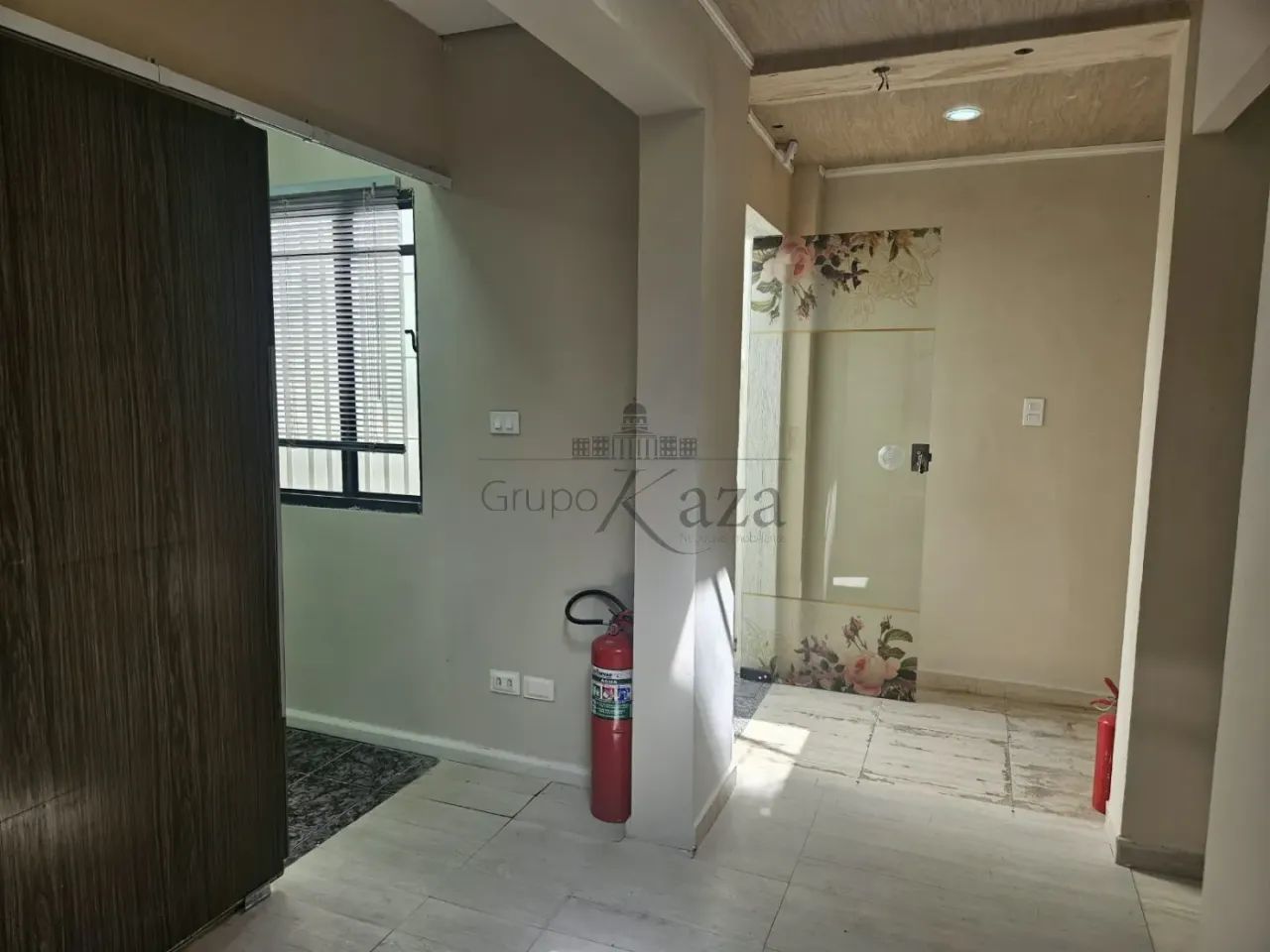 Sala Comercial - Sobreloja - No bairro Jardim Satélite - 11m². - Foto 4
