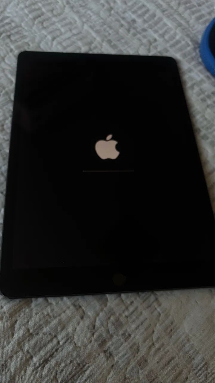 Ipad 7h geração. Cinza espacial 32 GB - Foto 2