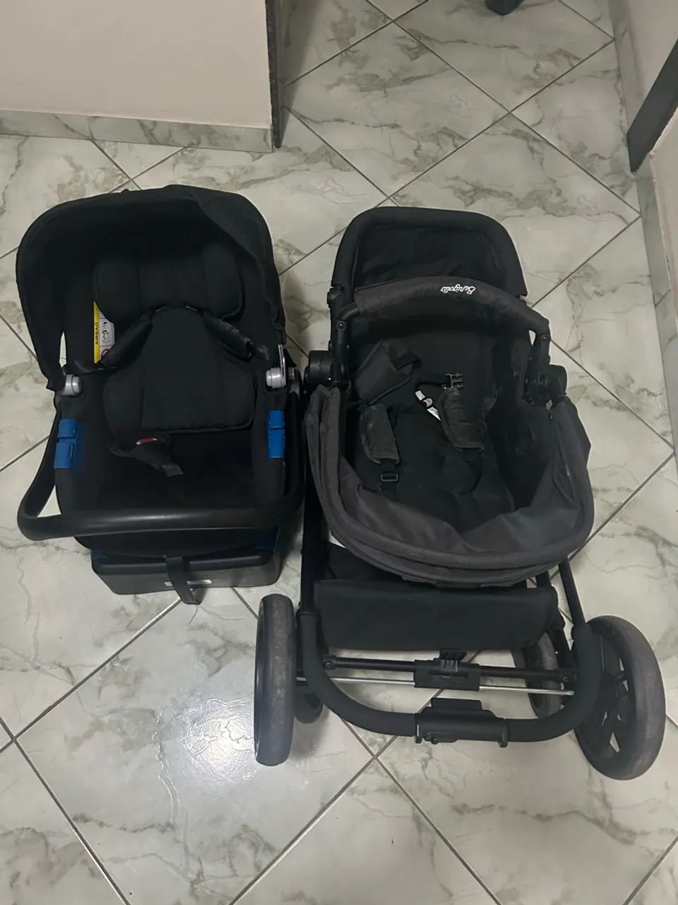 Carrinho de Bebê convert c/ bebê conforto - Foto 2