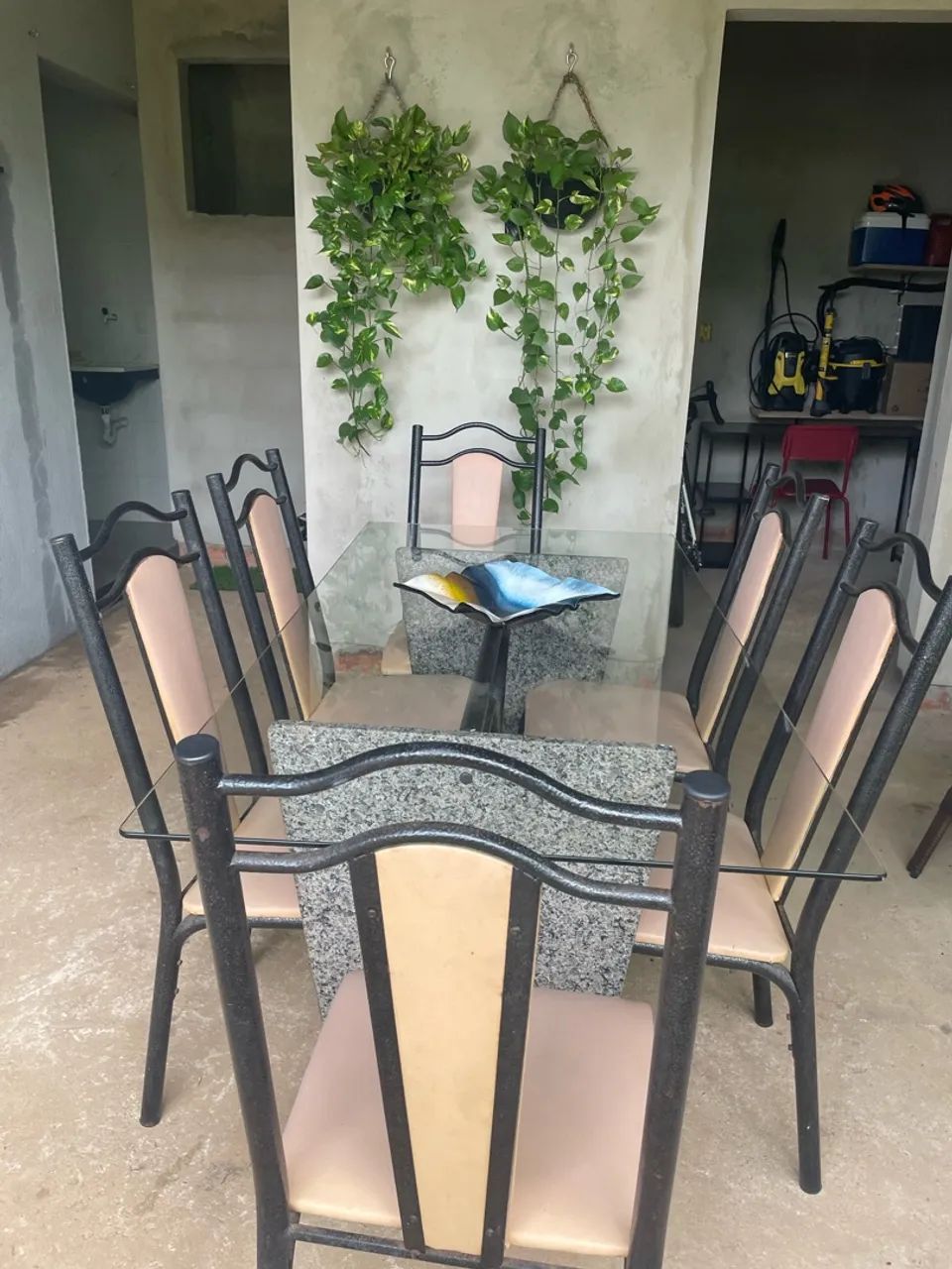 Mesa de jantar 6 cadeiras 