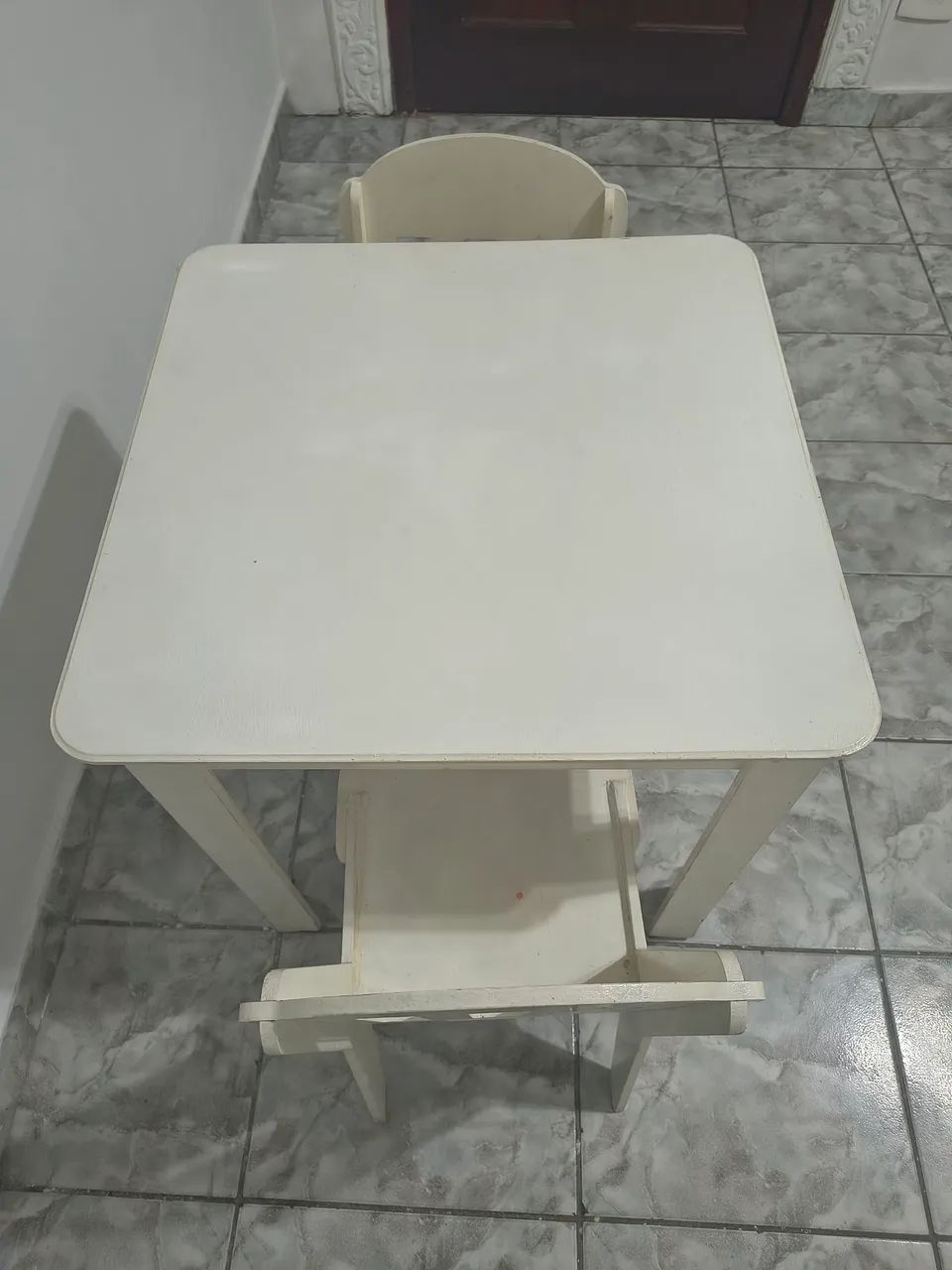 Mesa Infantil + 2 Cadeirinhas - Foto 2