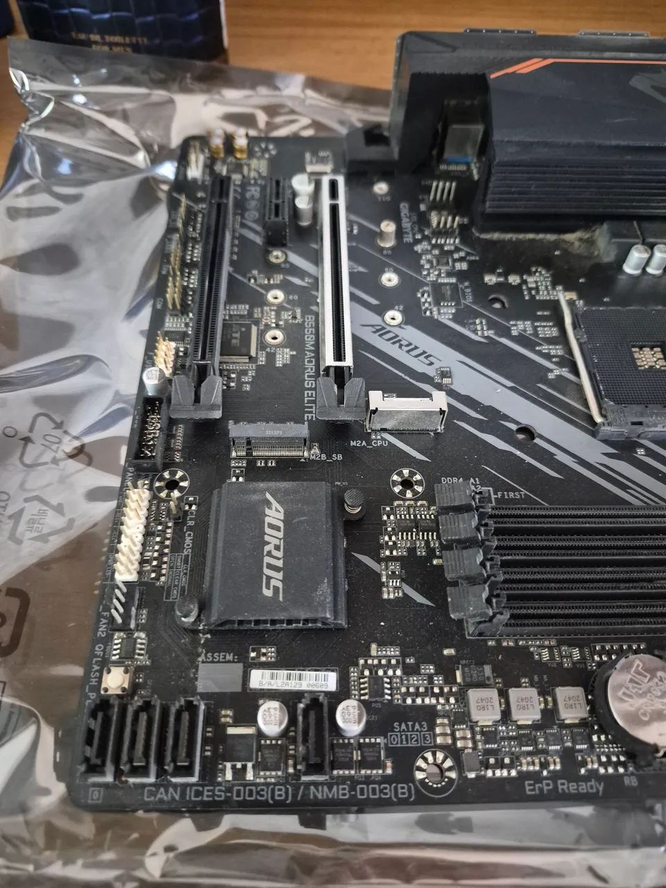 PLACA MÃE AORUS ELITE B550M USADA EM PERFEITO ESTADO!