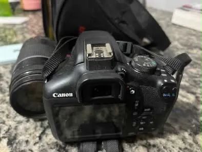 CAMERA CANON EOS REBEL T-7 - Foto 4
