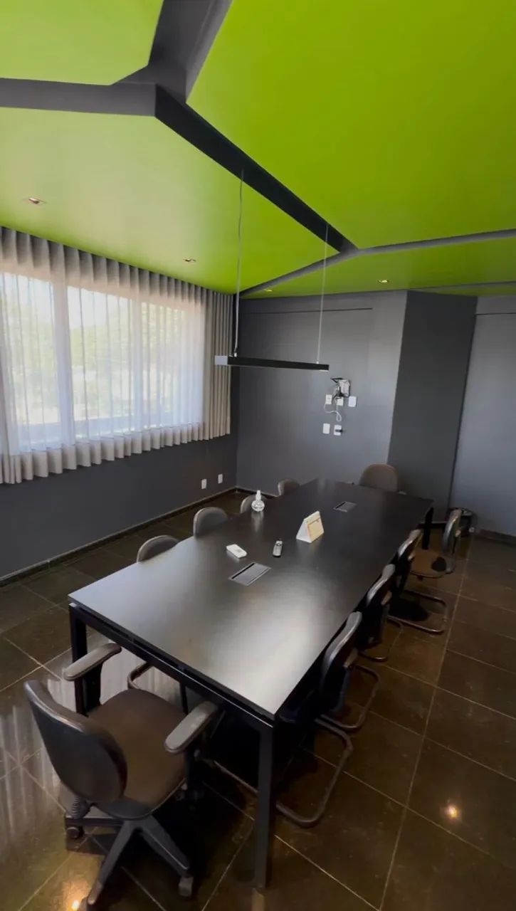 Aluga-se PRÉDIO COMERCIAL DE ALTO PADRÃO | +10 SALAS | FAROLÂNDIA - Foto 2