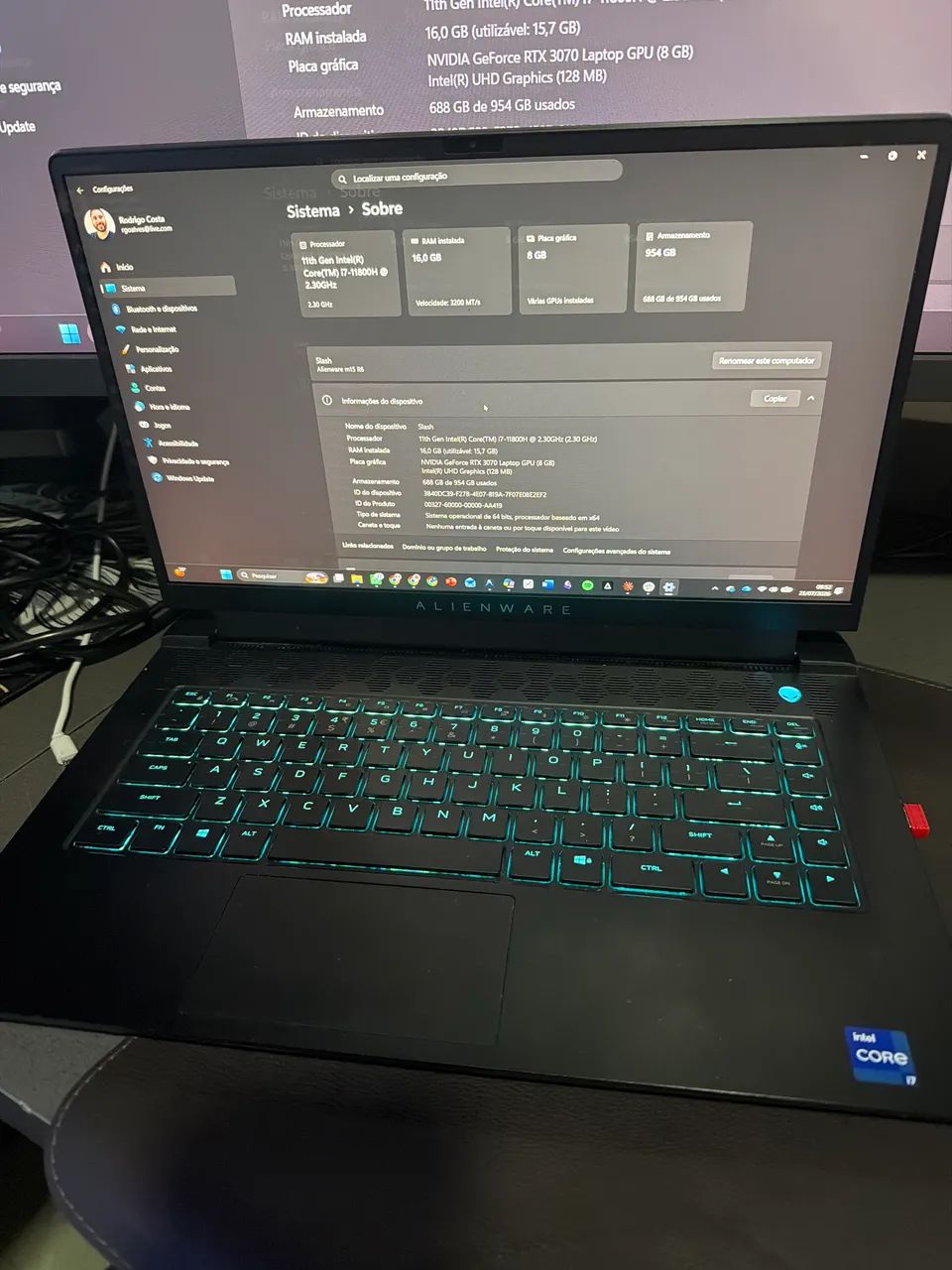 Alienware m15 R6 - Foto 3