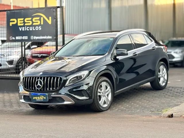Mercedes-Benz GLA 200 Adv. 1.6/1.6 TB 16V Flex Aut. 2017