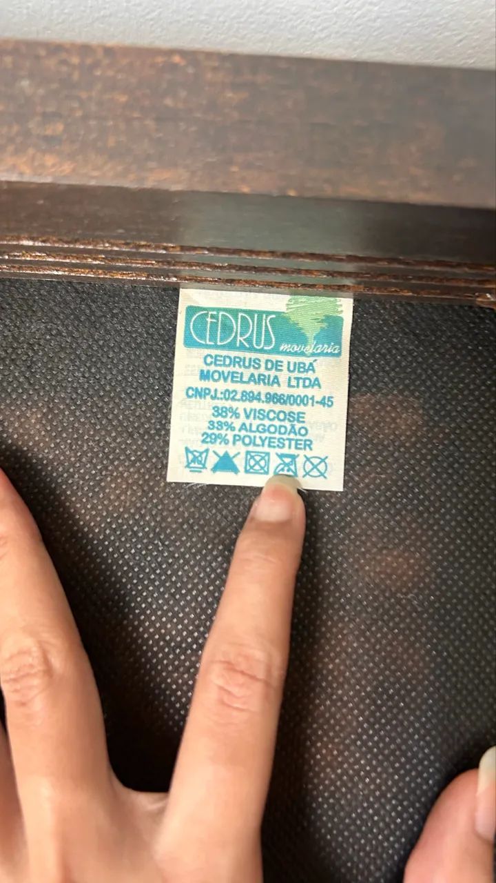 Conjunto de 4 cadeiras de madeira  - Foto 5