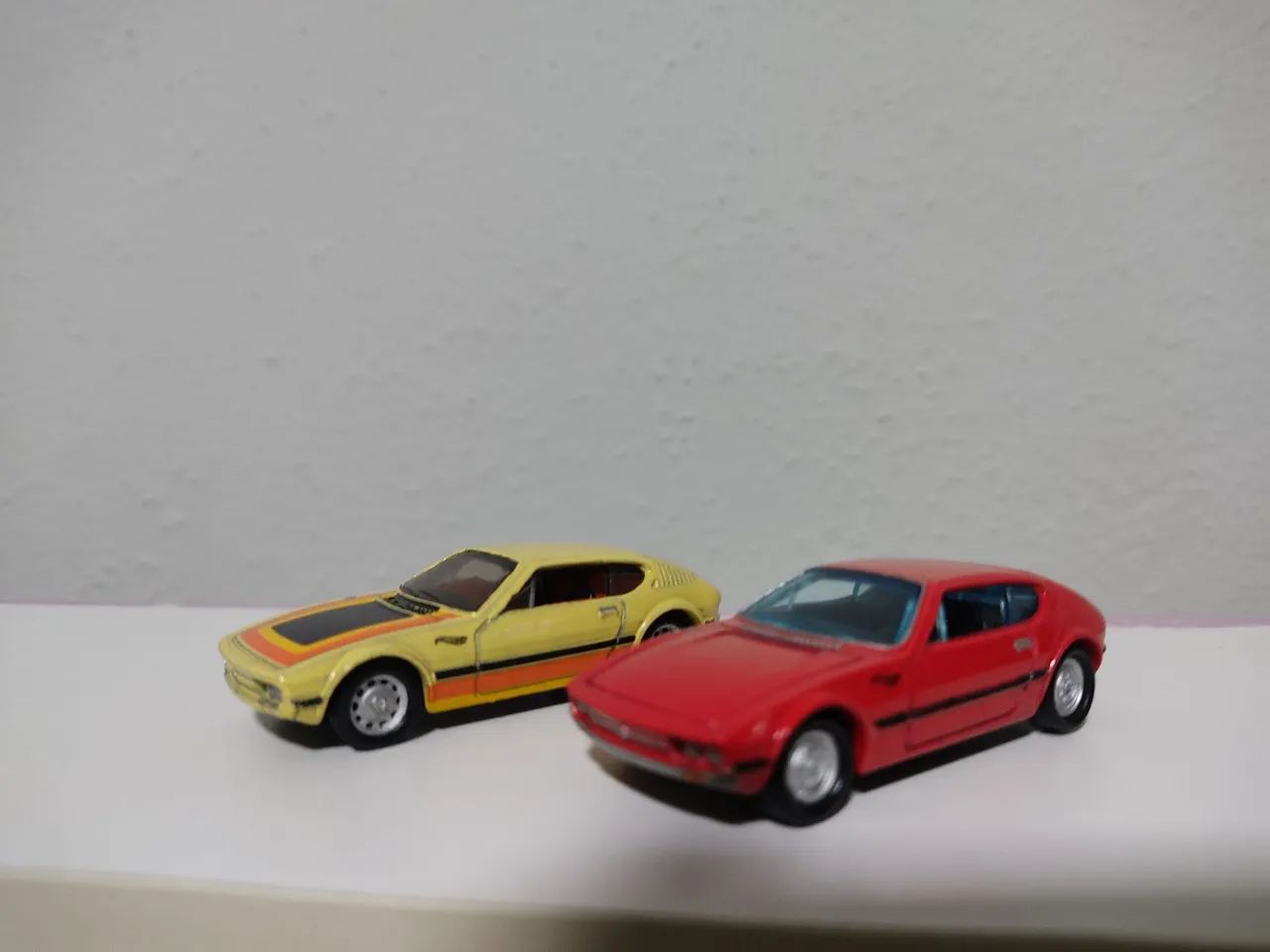 LOTE COM DUAS HOT WHEELS VOLKSWAGEN SP2