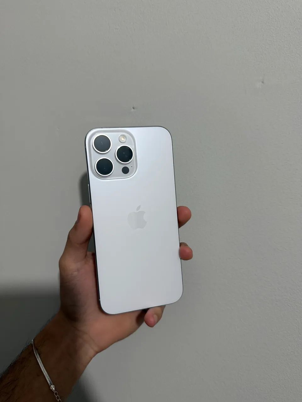 iPhone 16 Pro Max 256Gb Branco