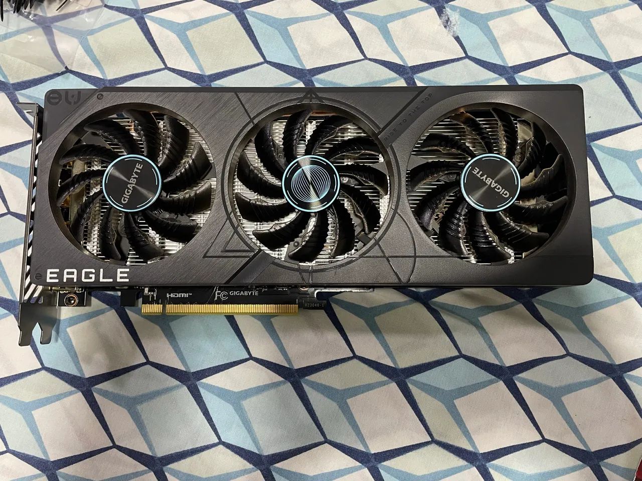 rtx 4060 eagle 8gb 