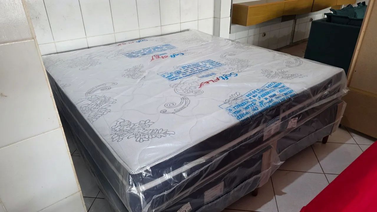 Cama box super King molas ensacadas nova