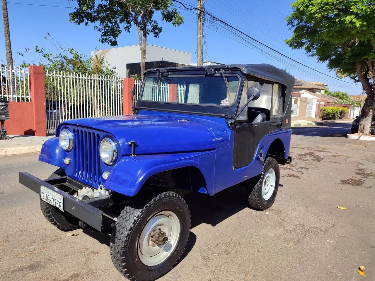 Willys Overland Jeep 2.6 12V Gasolina 2P 1976