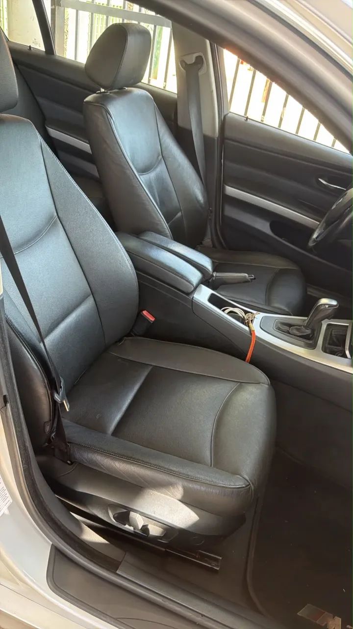 BMW 325I A 2008 - Foto 4