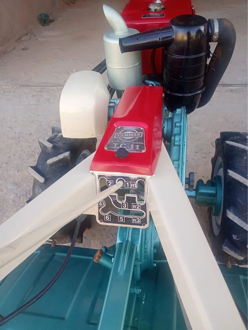 Yanmar tc11 - Foto 3
