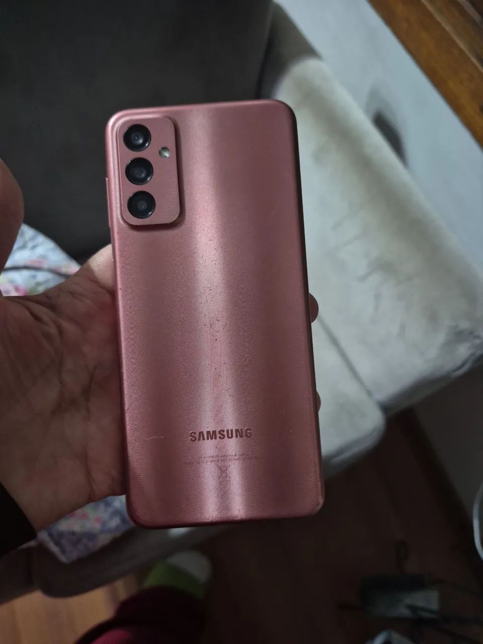 Celular em bom estado