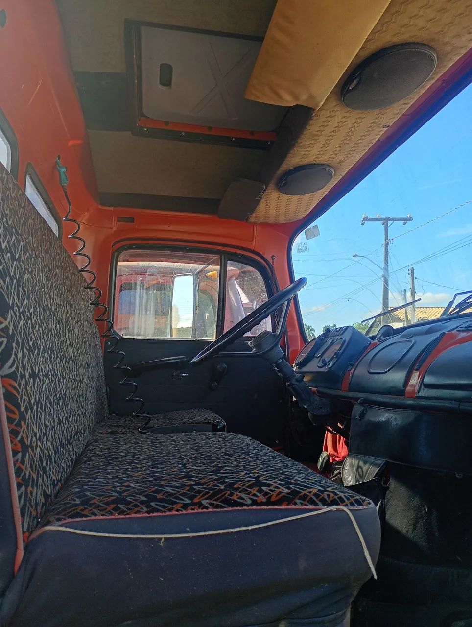 Mercedes 1113 - Foto 4
