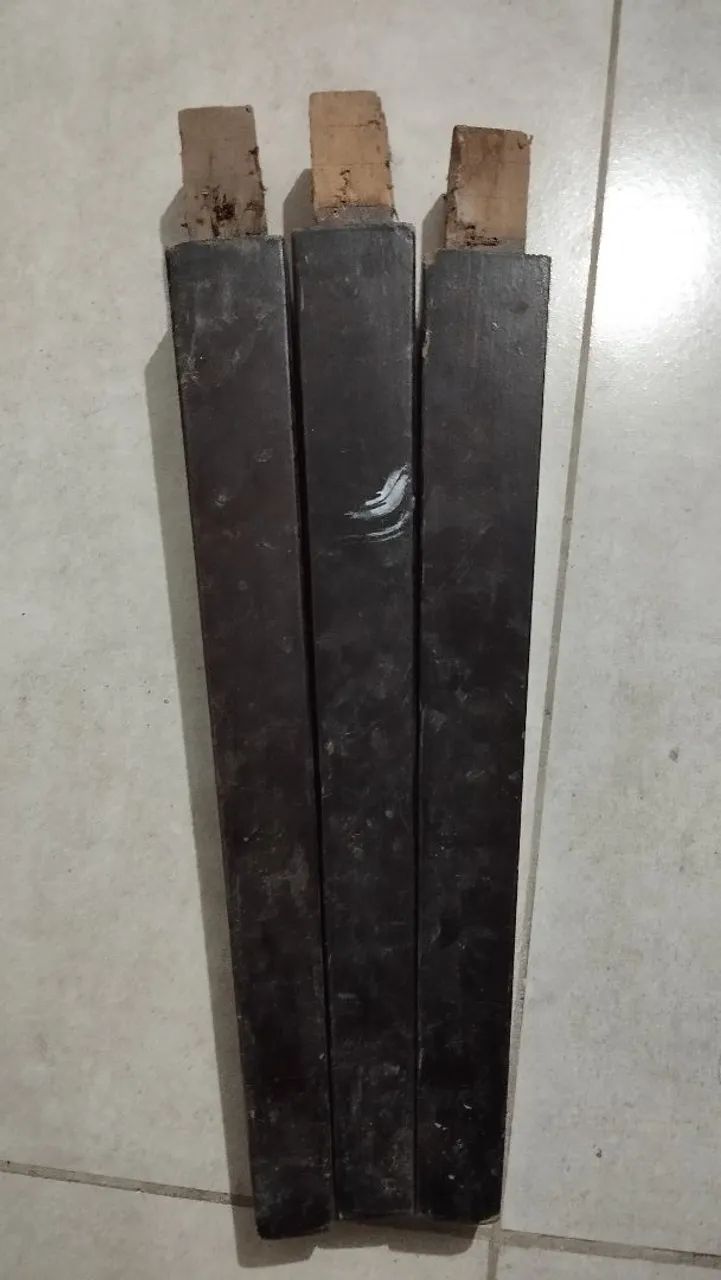 Vendo pés de poltronas