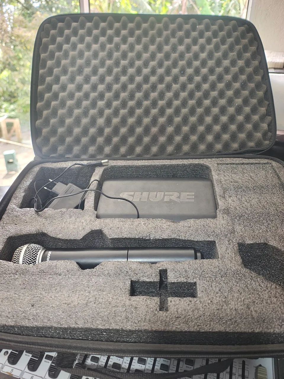 Microfone sem fio Shure Blx4 - Com Case Original  - Foto 3