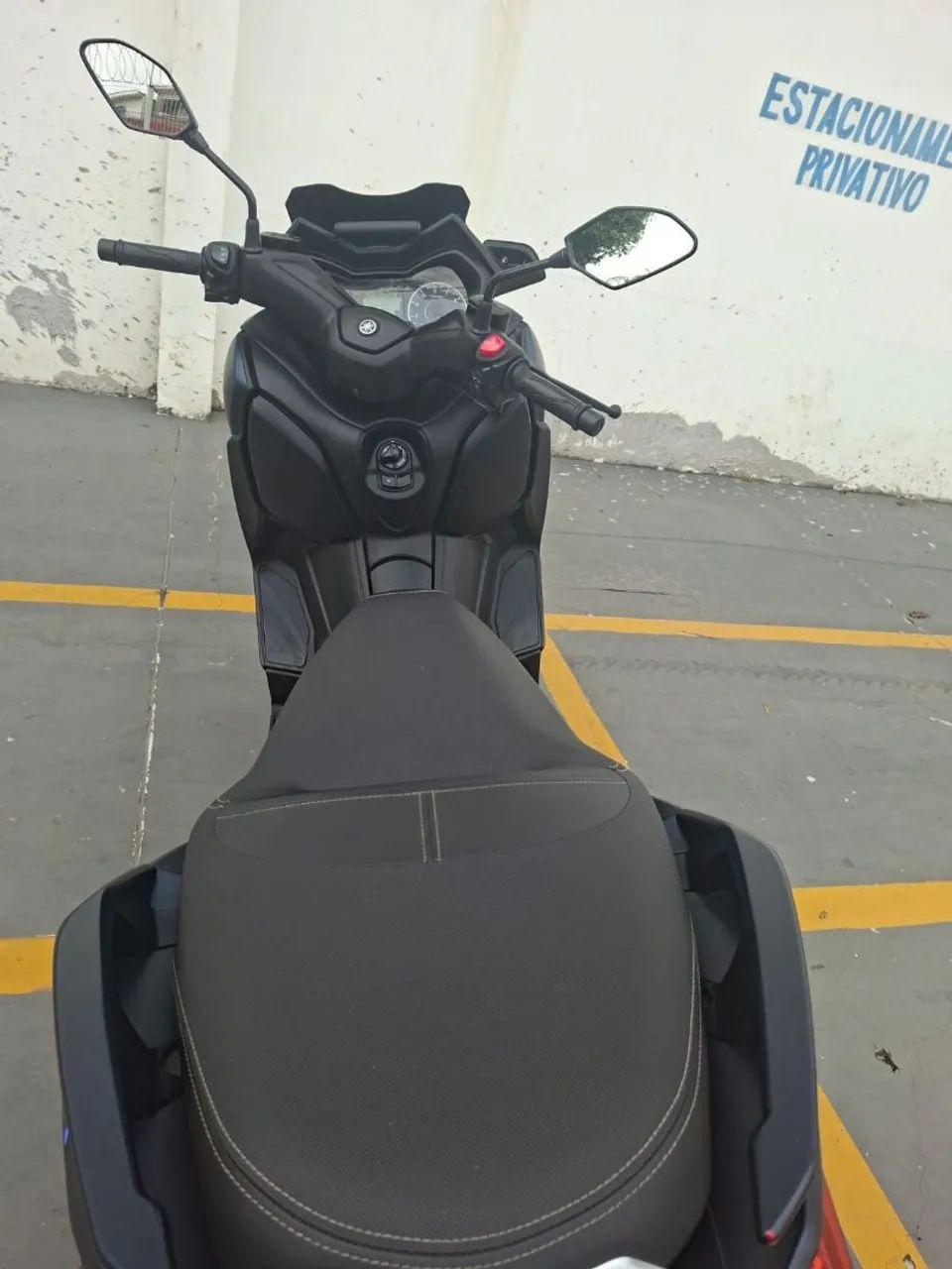 XMAX 250 - Foto 5