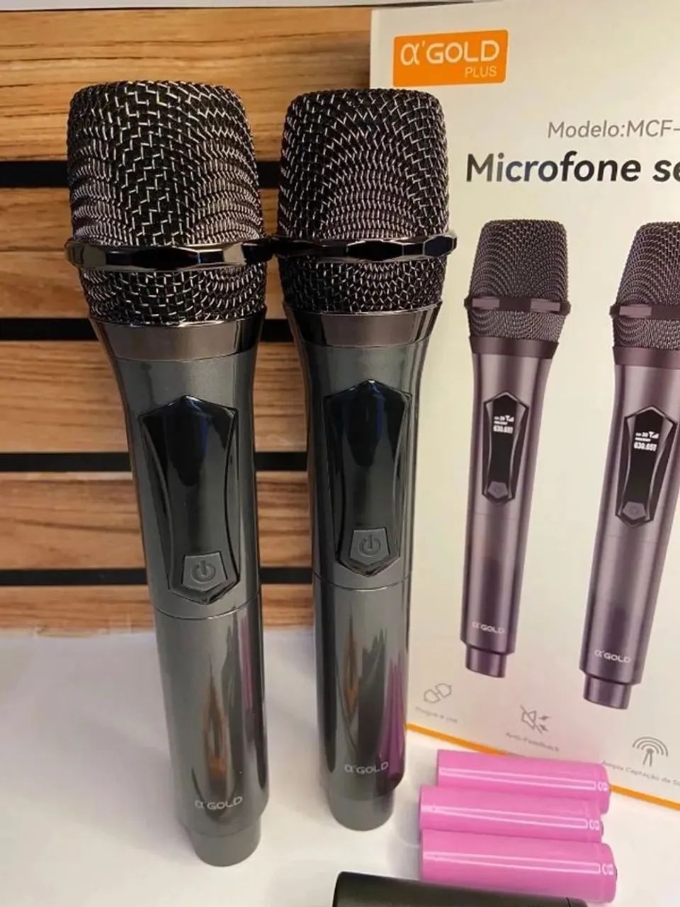 Microfone Sem Fio Duplo ?Gold Plus MCF-51 Recarregável Plug P10 Karaokê Eventos - Foto 3