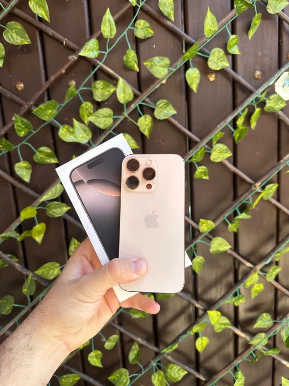 iPhone 16 Pro - 128GB todo original 