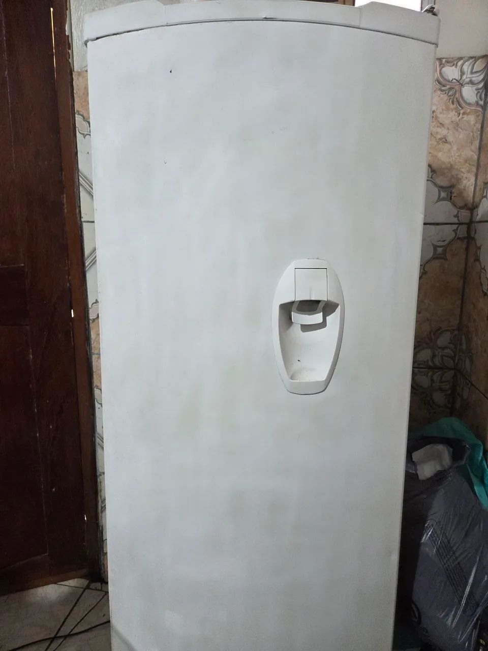 Geladeira funcionando (aceito oferta)