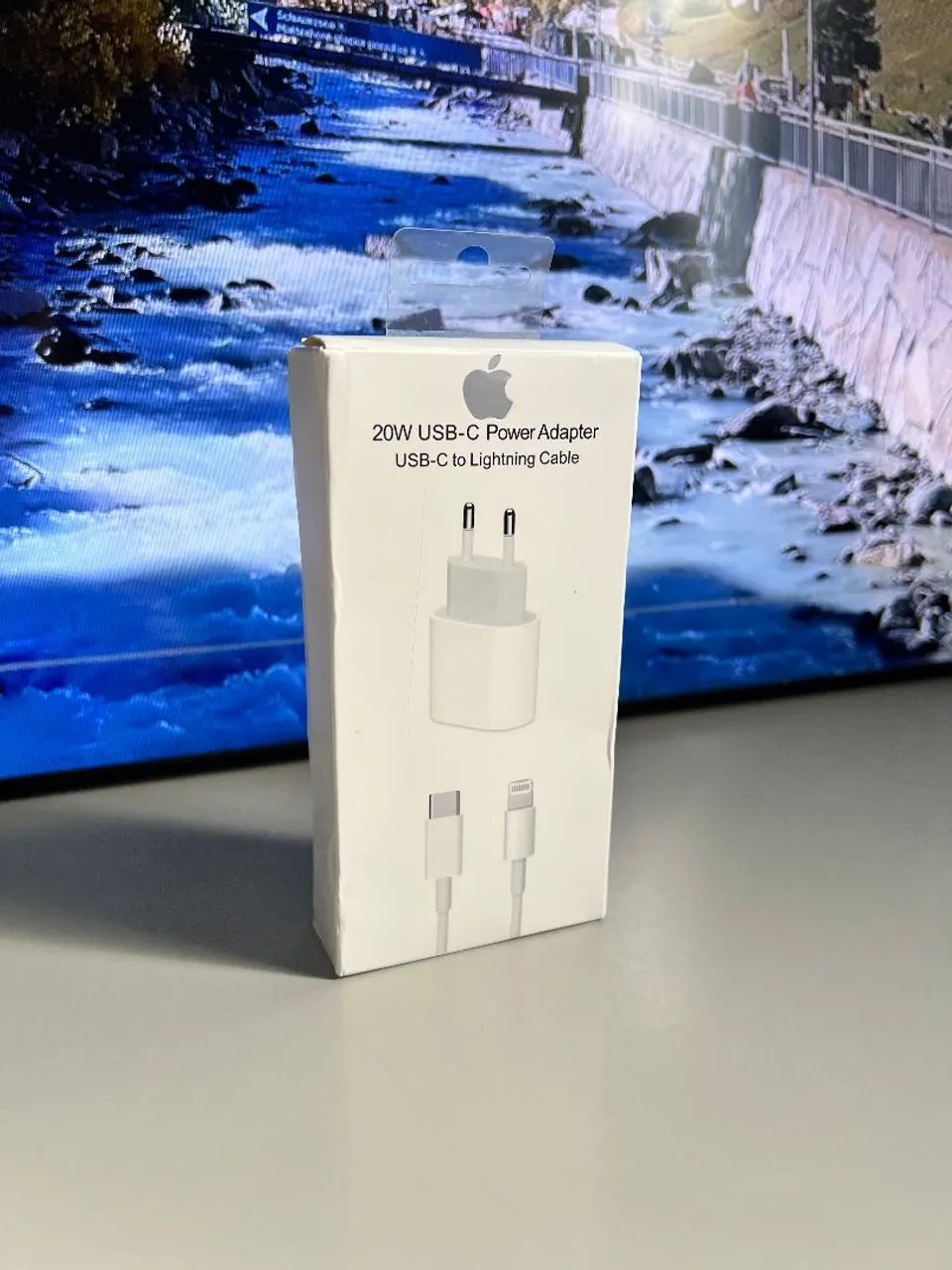 Kit Carregador iPhone 20W USB-C para Lightning
