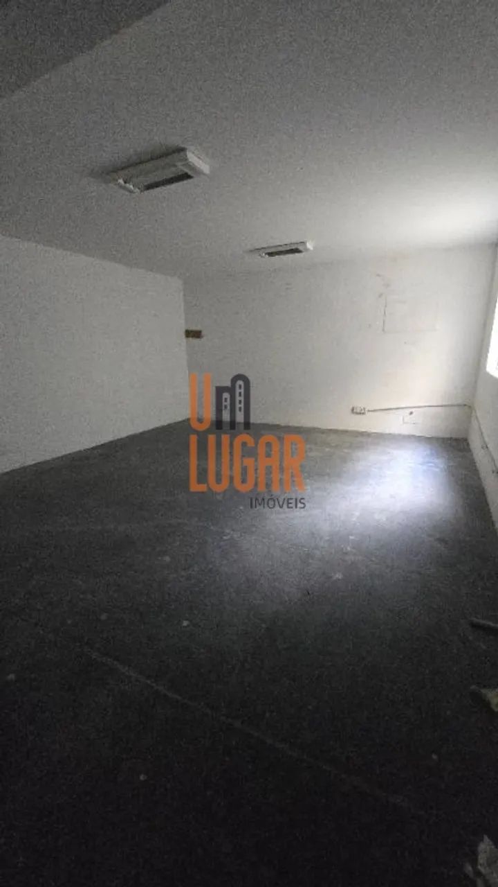 Amplo prédio comercial de 3 pavimentos para aluguel ou venda na travessa Quintino Bocaiúva - Foto 9